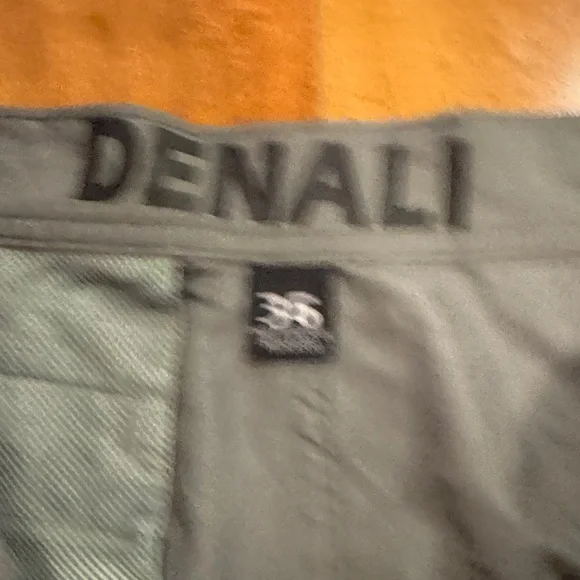 Denali Men's Cargo Shorts in Green - Picture 2 of 3